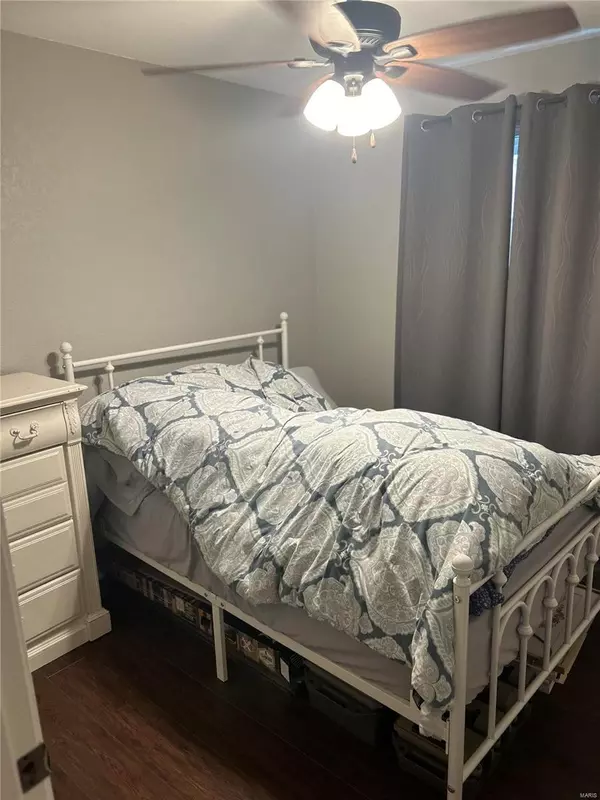 Altamont, IL 62411,604 W Jackson Ave.