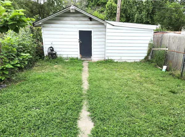 Granite City, IL 62040,2113 ILLINOIS AVE