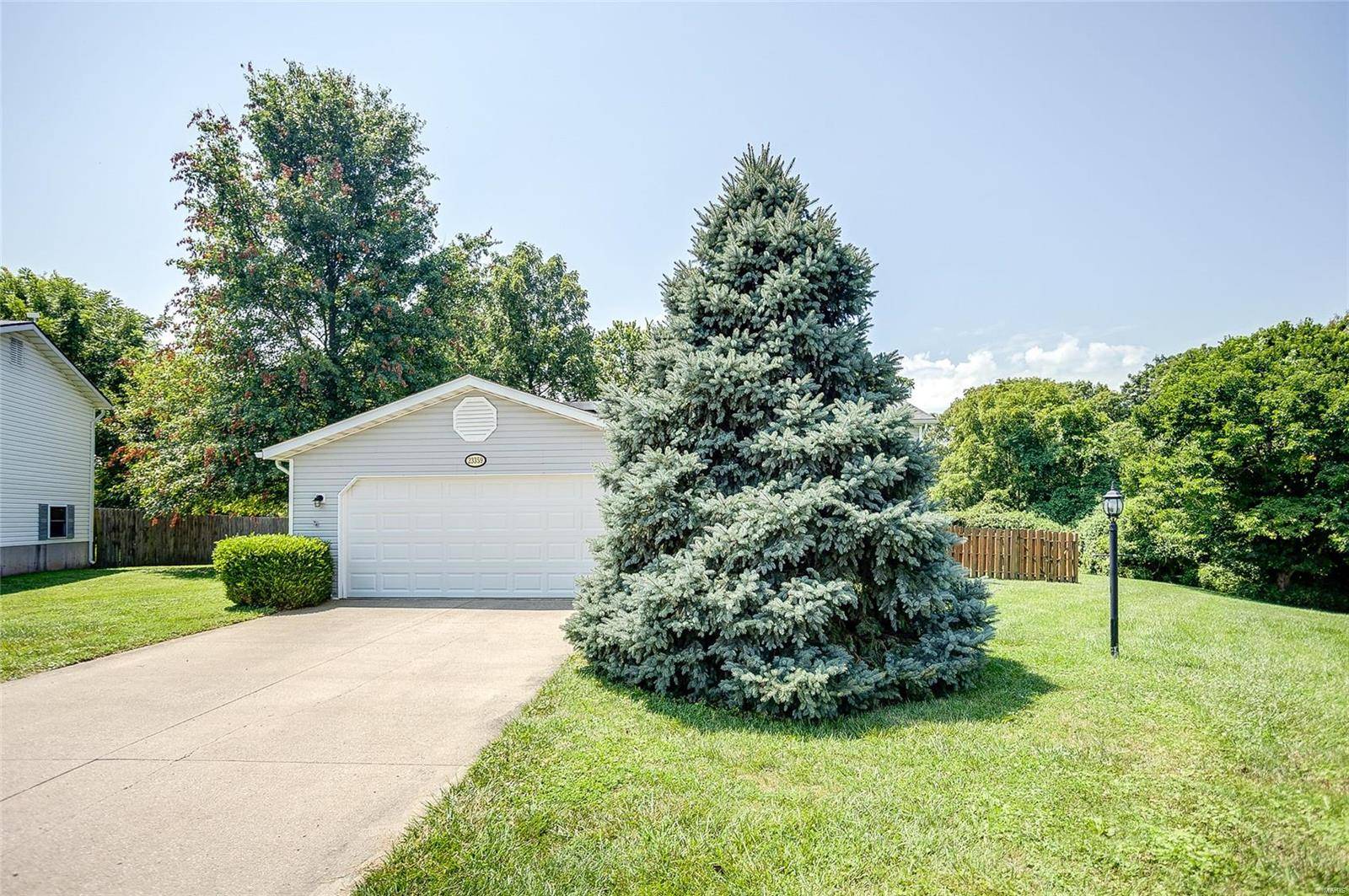 Elsah, IL 62028,23359 Berry RD
