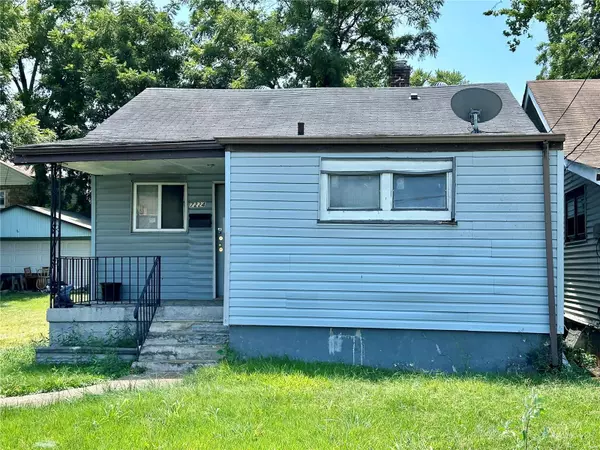 7224 Page AVE, St Louis, MO 63133