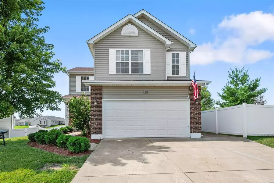 112 Winding Pine LN, Winfield, MO 63389