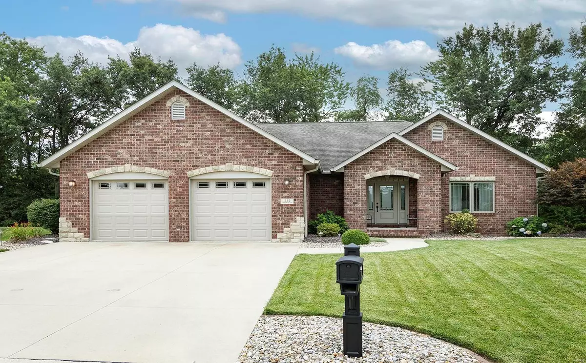 Aviston, IL 62216,232 Briarwood LN