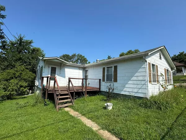 Poplar Bluff, MO 63901,102 W Neat