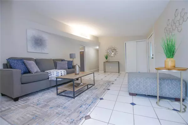 St Louis, MO 63134,6515 Alder AVE