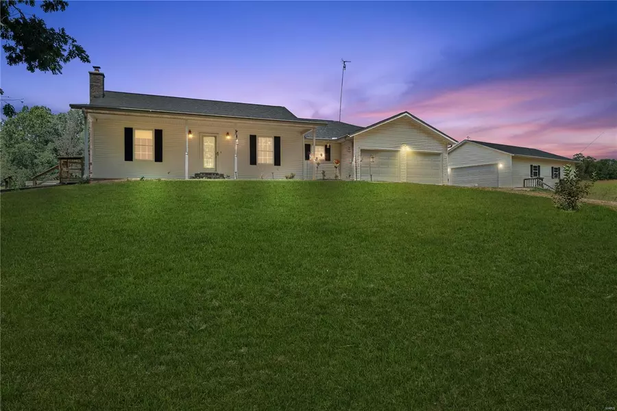 514 County Rd 352, Millersville, MO 63766