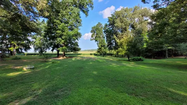 2780 Dogwalk RD,  Equality,  IL 62934
