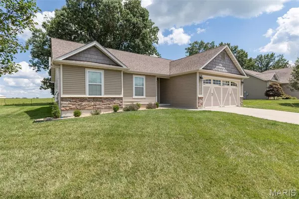 Farmington, MO 63640,351 Cherry Creek LN