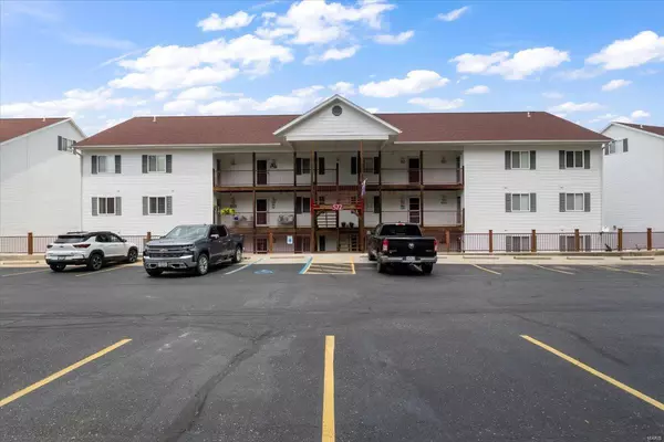 572 Clearwater DR #2A, Camdenton, MO 65020