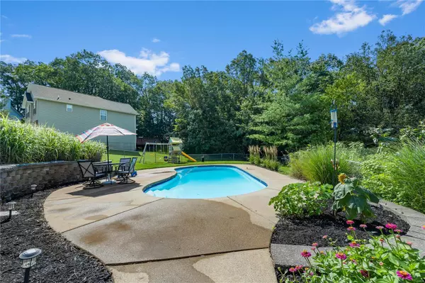 16 Adventura Drive, Festus, MO 63028