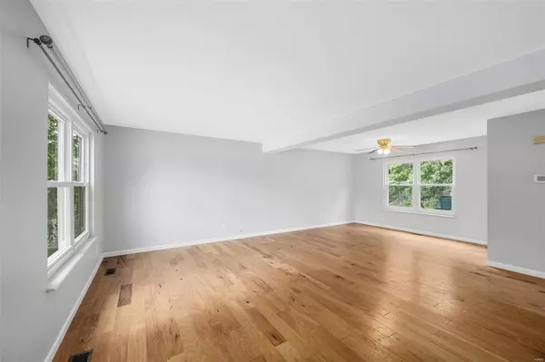 Arnold, MO 63010,1392 Apple Hollow DR