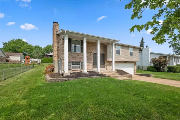 Unincorporated, MO 63129,237 Golden Valley DR