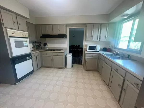 Waynesville, MO 65583,1103 Home AVE