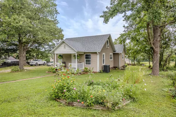 915 Dilworth RD, Lebanon, MO 65536