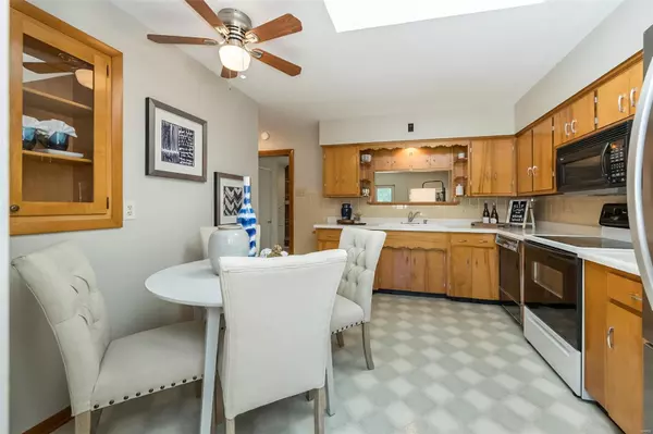 St Charles, MO 63301,30 Clark CT