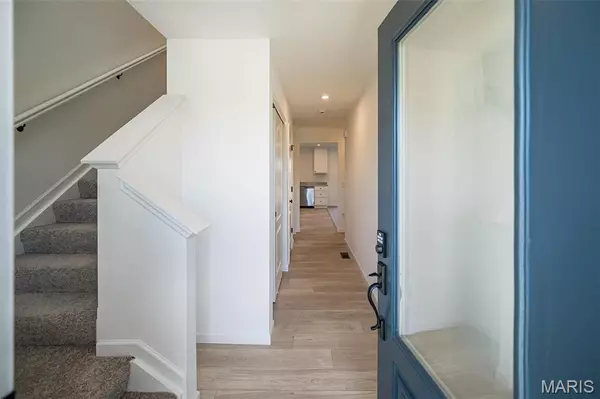 O'fallon, MO 63368,82 Mora BLVD #436-403