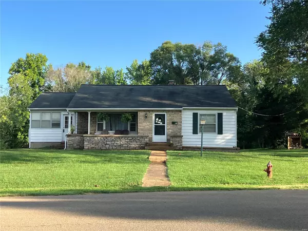 Desloge, MO 63601,414 E Evergreen