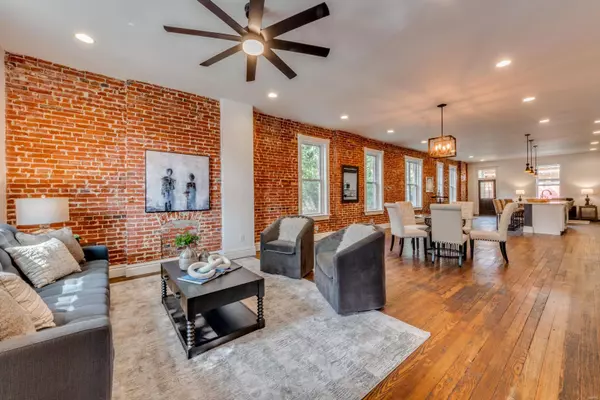 St Louis, MO 63118,3237 California