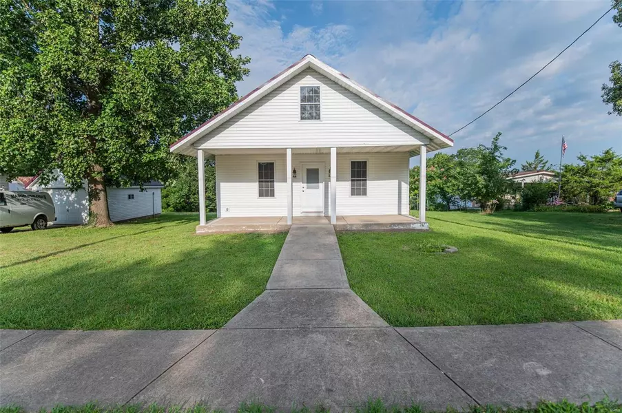 104 Jersey, Belle, MO 65013