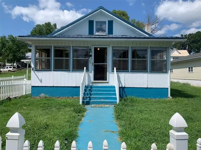 305 Apple Street, Williamsville, MO 63967