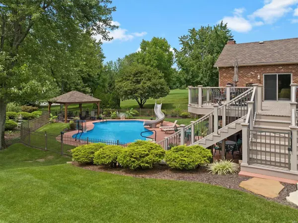 Shiloh, IL 62221,303 Biscayne Estates DR