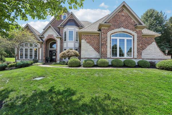 6613 Christopher View CT, St Louis, MO 63129