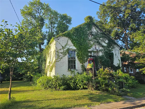 145 Washington ST, Ste Genevieve, MO 63670