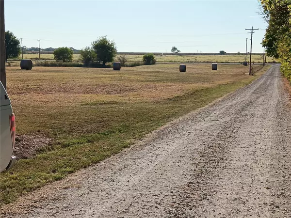 12229 Hammer RD, Neosho, MO 64850