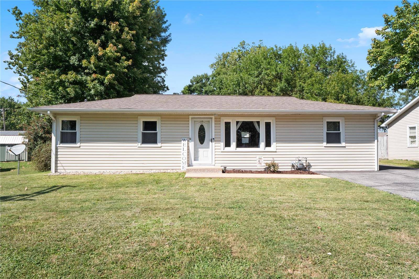 5917 Wilson DR,  Belleville,  IL 62223