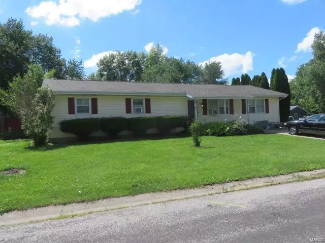 312 N ROSE ST, Auburn, IL 62615