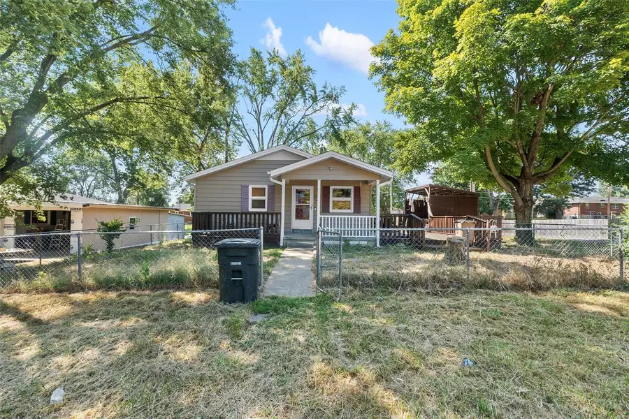 1725 Montgomery ST, Cape Girardeau, MO 63703