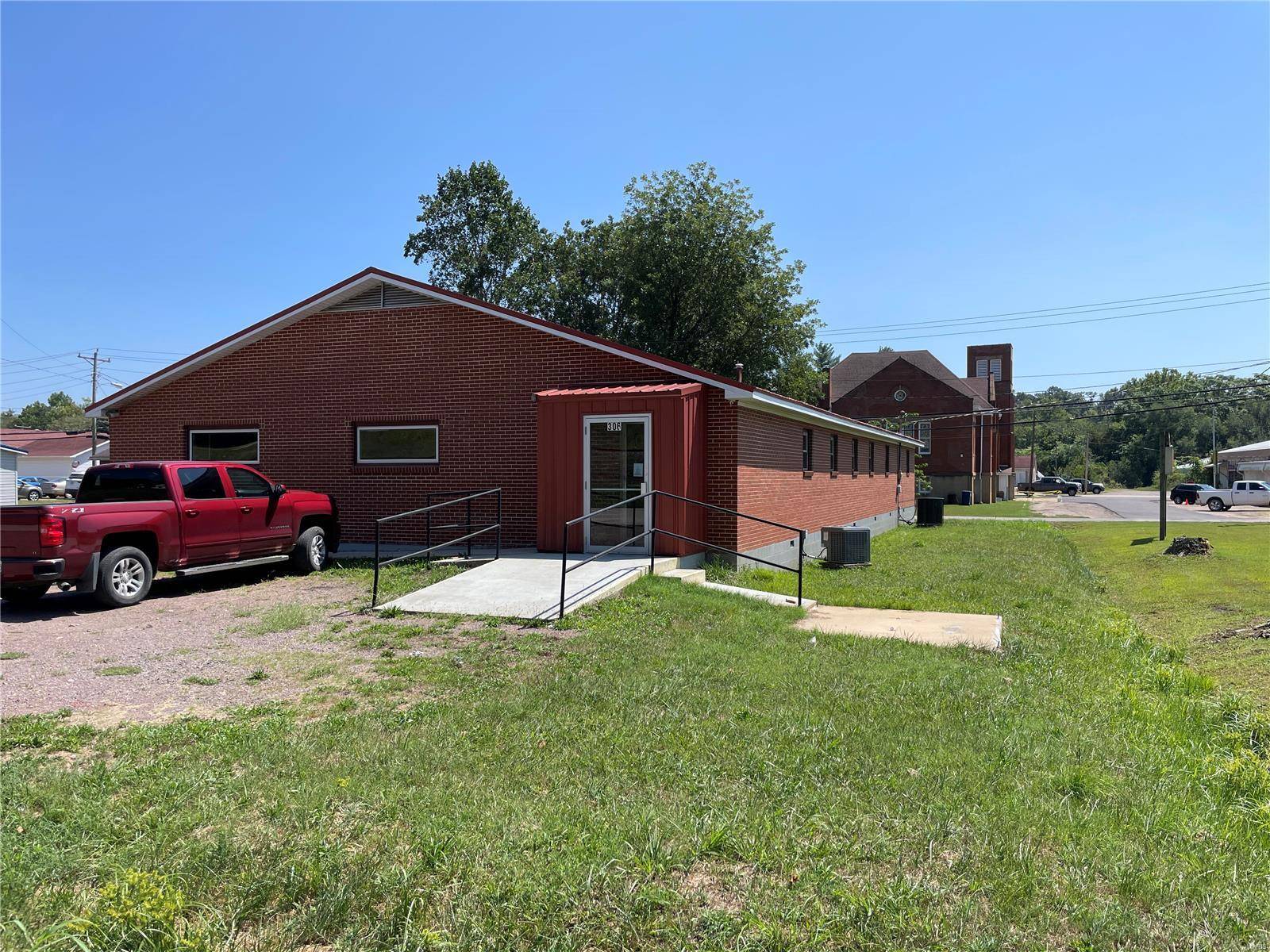 306 N. 2nd St., Piedmont, MO 63957