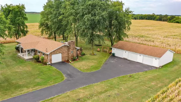 4953 S Dorchester RD, Bunker Hill, IL 62014