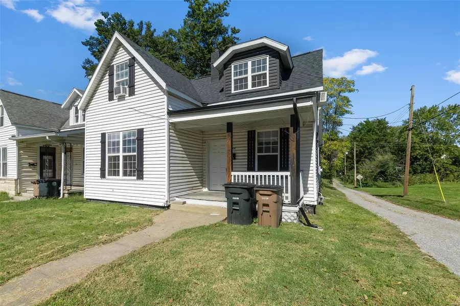 918 William ST, Cape Girardeau, MO 63703