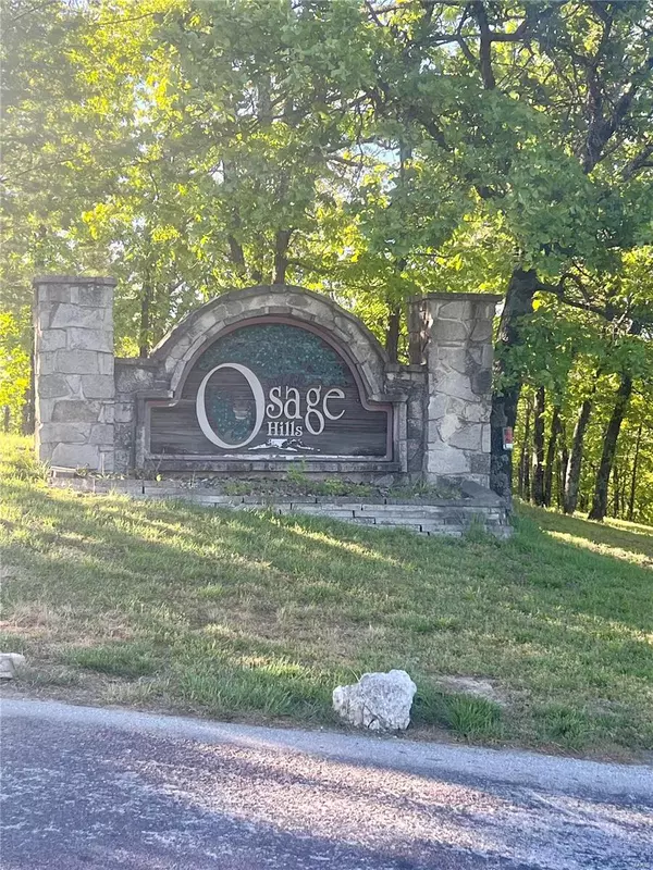 202 Apache DR, Pacific, MO 63069