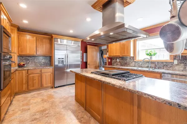 St James, MO 65559,22380 State Route P