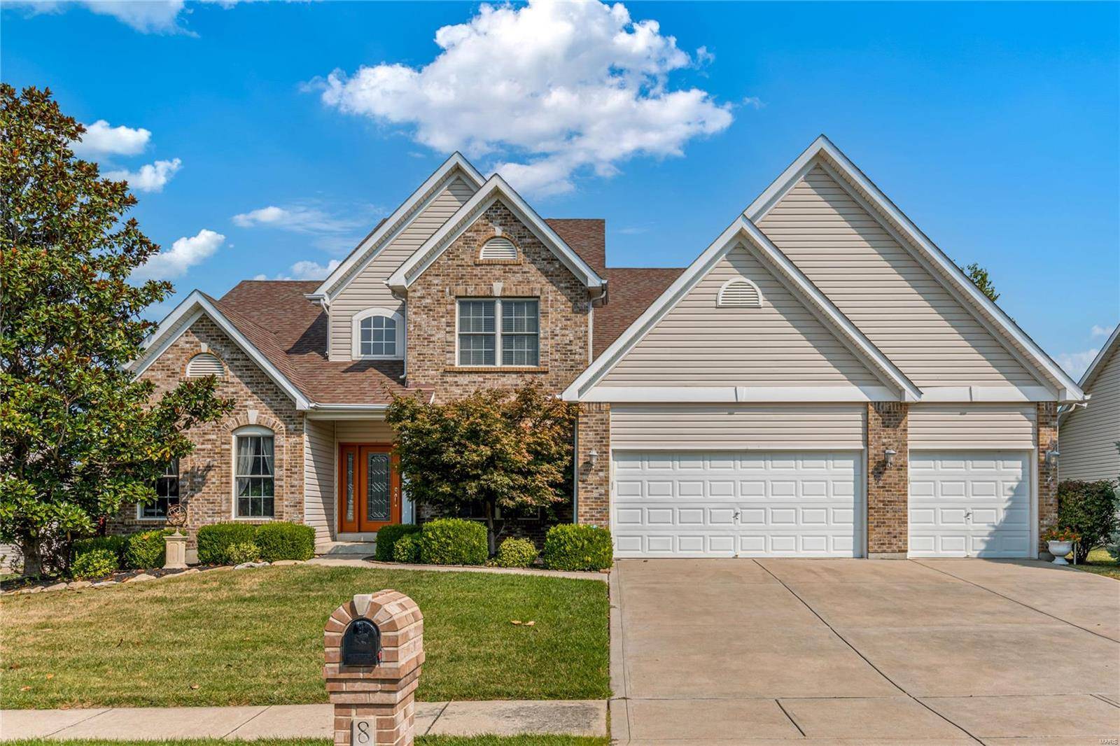 855 Brockwell DR, O'fallon, MO 63368