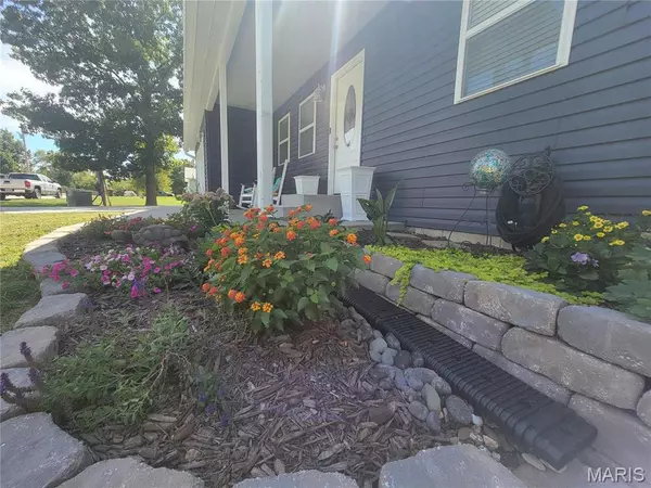 Lebanon, MO 65536,301 S Sloan ST