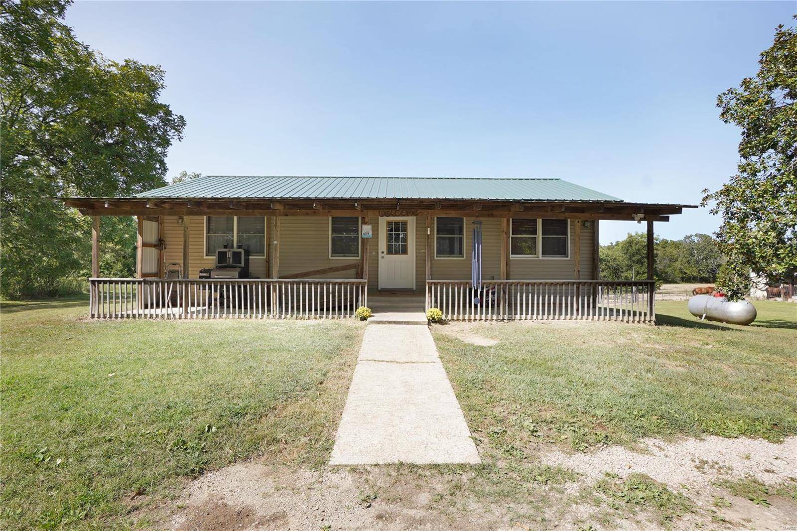 5480 Goodrich DR, Birch Tree, MO 65438