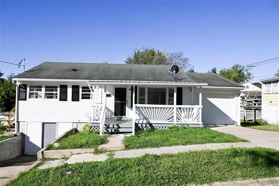 415 South 6th, Louisiana, MO 63353