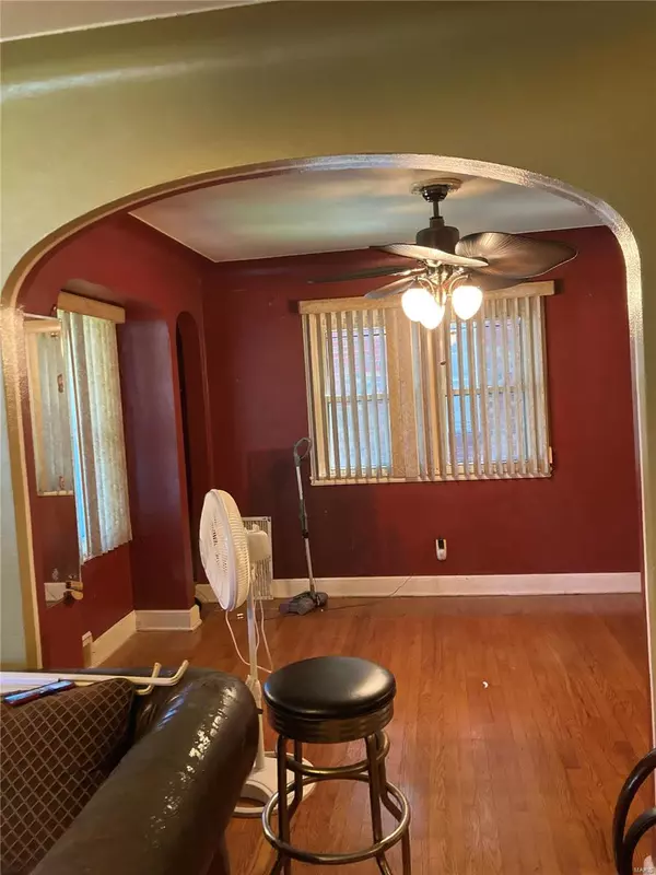 Jennings, MO 63136,1924 Damato CT