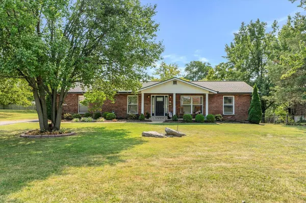12710 Old Tesson RD, St Louis, MO 63128