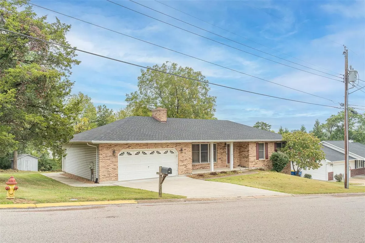 Union, MO 63084,605 S Lincoln AVE
