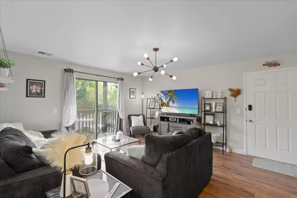 St Louis, MO 63125,1021 Adworth DR #G