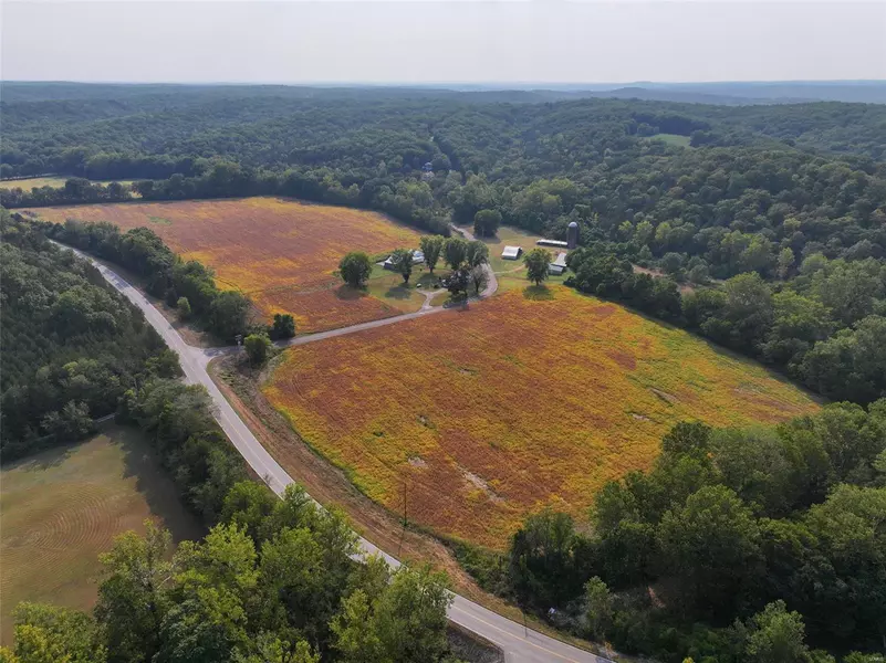 6032 Clayton Huskey RD, Hillsboro, MO 63050