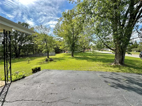 De Soto, MO 63020,2816 Parthenon DR