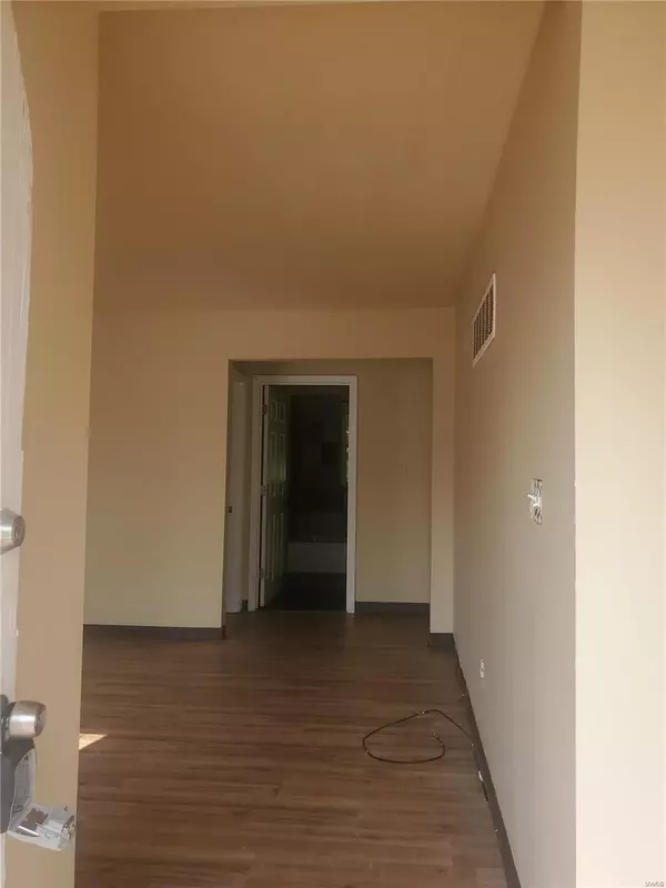 St Louis, MO 63136,5363 Wilborn DR