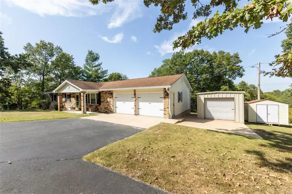 Dixon, MO 65459,14225 Harvard LN