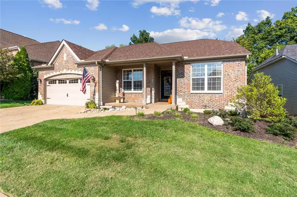 38 Tuscany Trace DR, St Charles, MO 63303