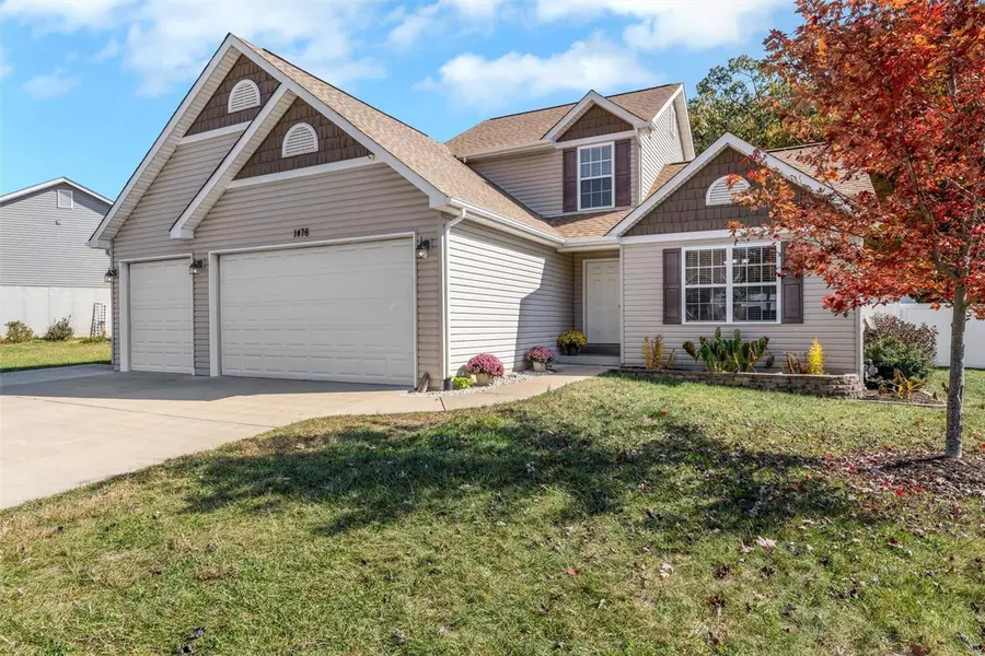 1476 Saint Charles DR, Hillsboro, MO 63050