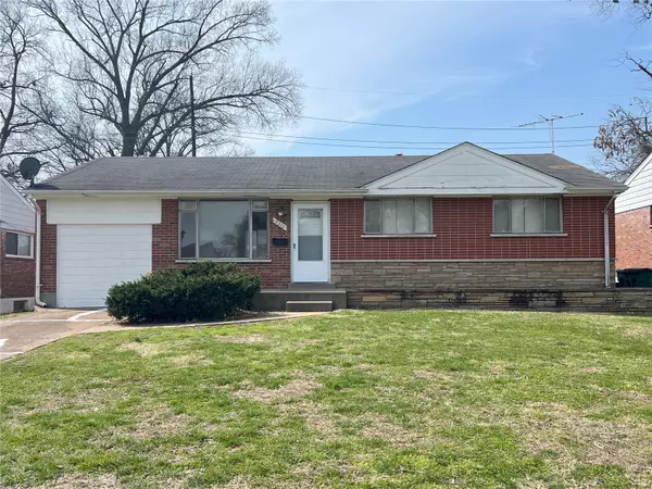 9315 Melanie DR, St Louis, MO 63137